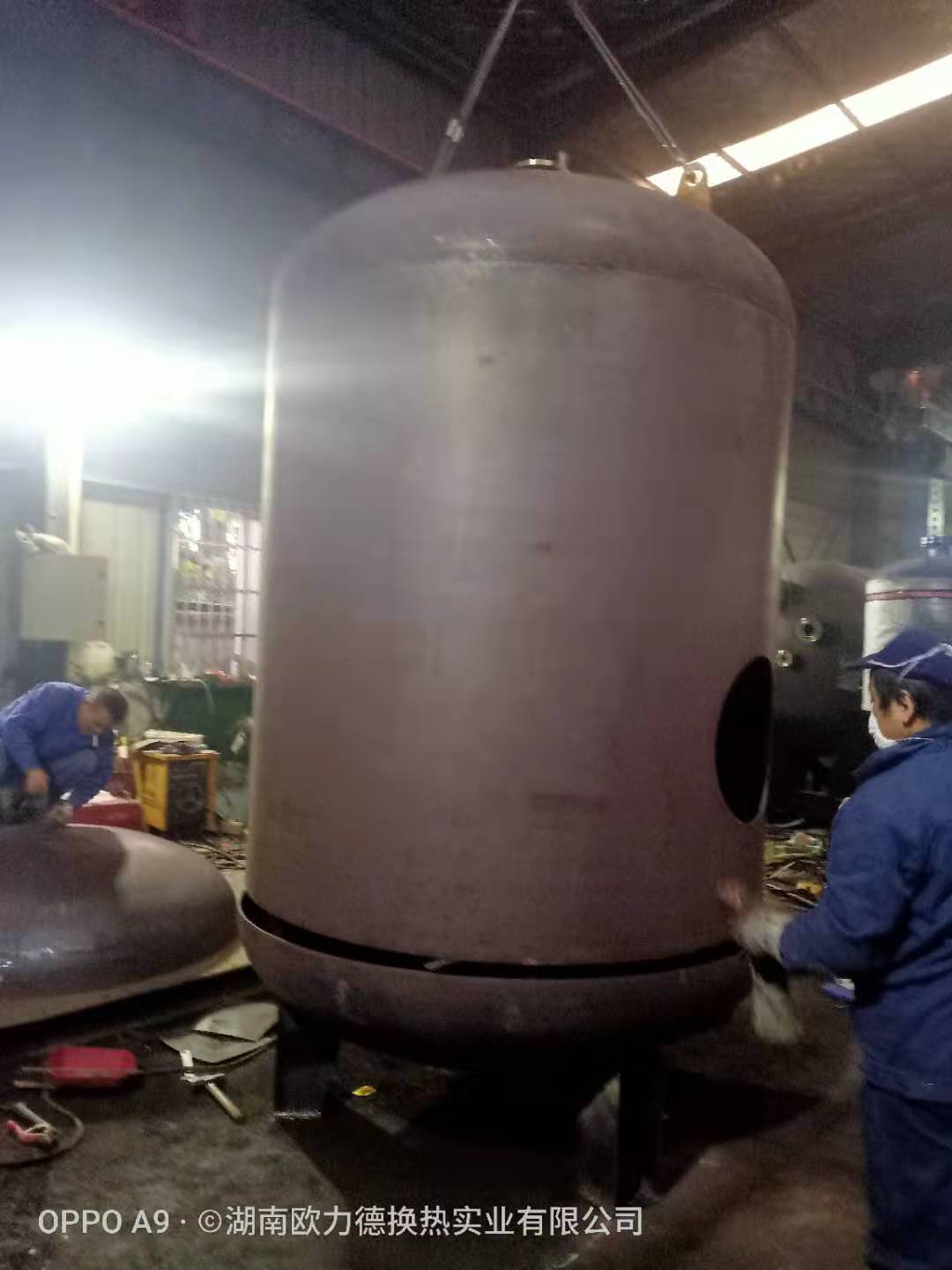 板式換熱器,板式換熱器機(jī)組,鈦材板式換熱器,板式冷凝器,全焊接板式換熱器,釬焊板式換熱器,衛(wèi)生級(jí)板式換熱器,寬流道板式換熱器,容積式換熱器,盤(pán)管換熱,換熱設(shè)備,板式冷卻器,換熱器廠家,換熱設(shè)備